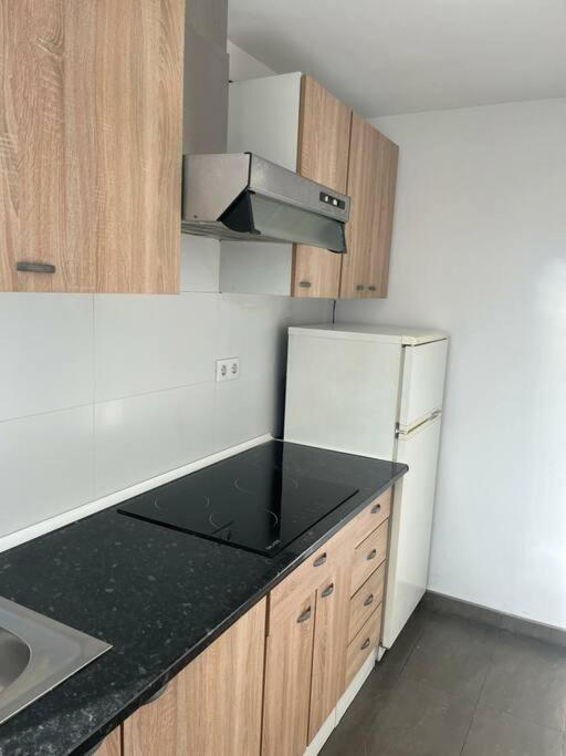 Apartamento Rambla De อัลเมรีอา ภายนอก รูปภาพ